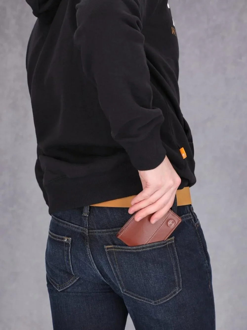 Stylish Men's Leather Bifold Wallet, Hybrid Design, Black, One Size - Perfect